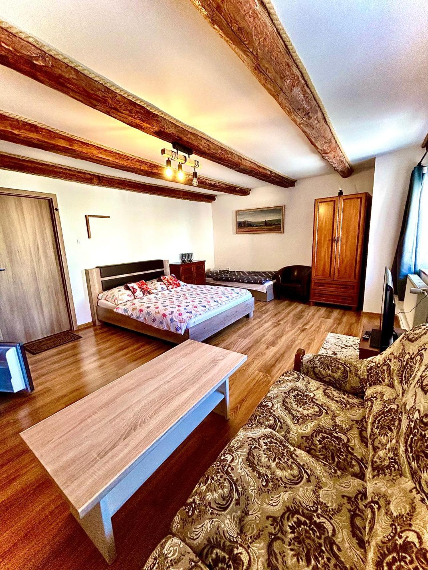 Apartman Velicka Vinaren Πόπραντ Εξωτερικό φωτογραφία
